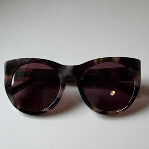 RAEN Tortoise Cat-Eye Sunglasses with free Gentle Monster case